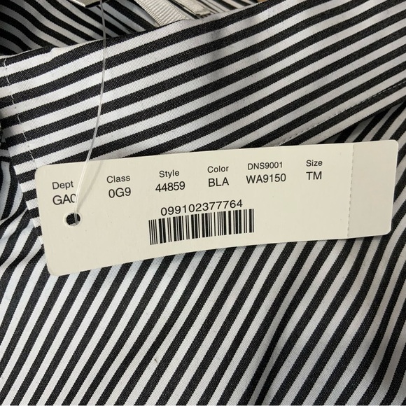 J. Crew Striped Collared Button Down Shirt. Size TM. Black. (NWT). - Picture 3 of 6